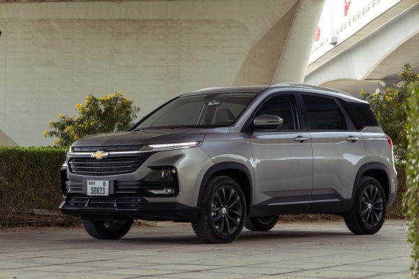 Chevrolet Captiva Prata