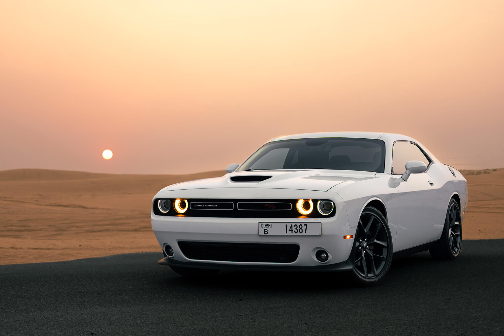 Dodge Challenger R/T  White