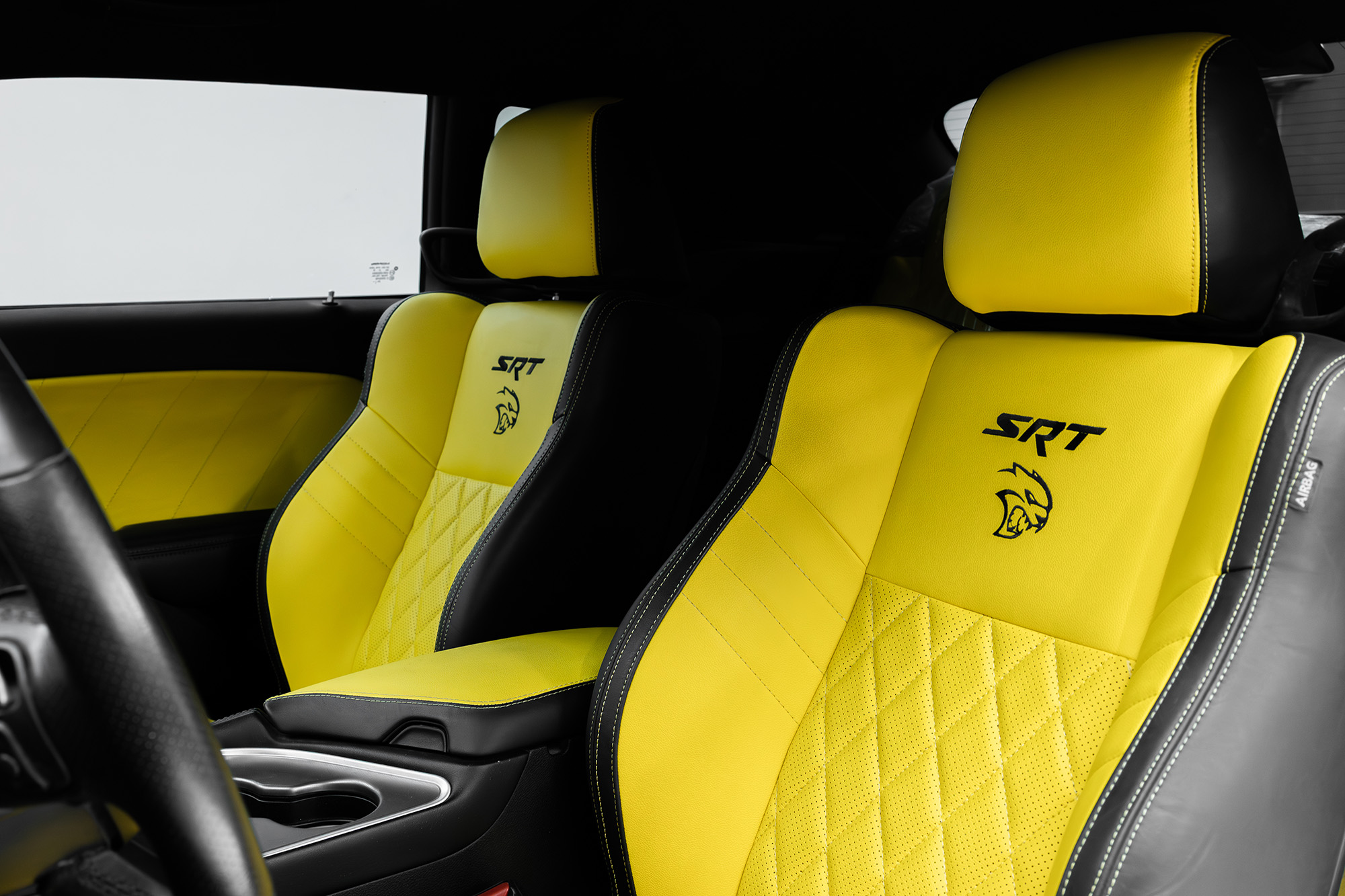 Dodge Challenger R/T Scat Pack Yellow