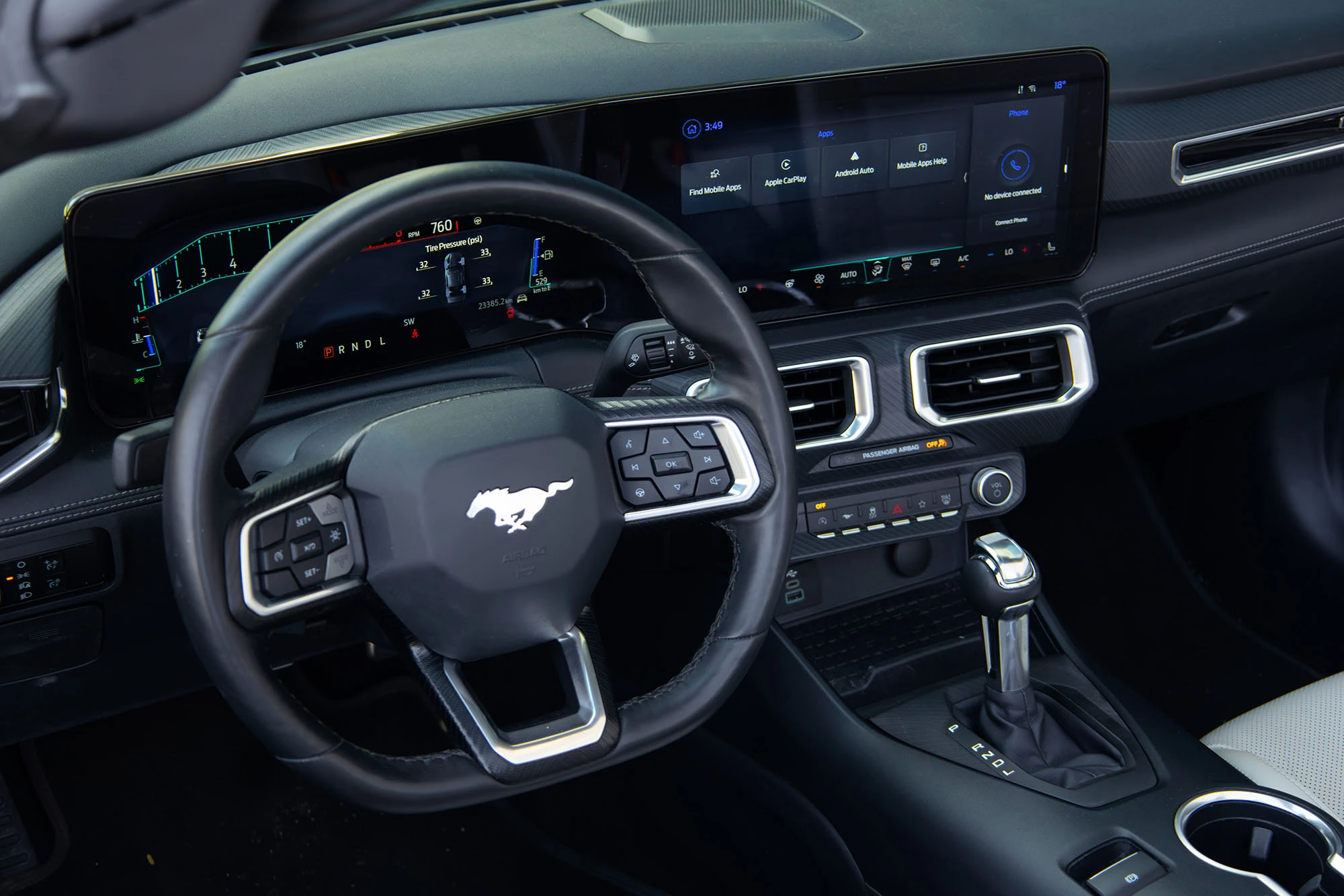 Ford Mustang Yeni Nesil Cabrio Beyaz ve Mavi