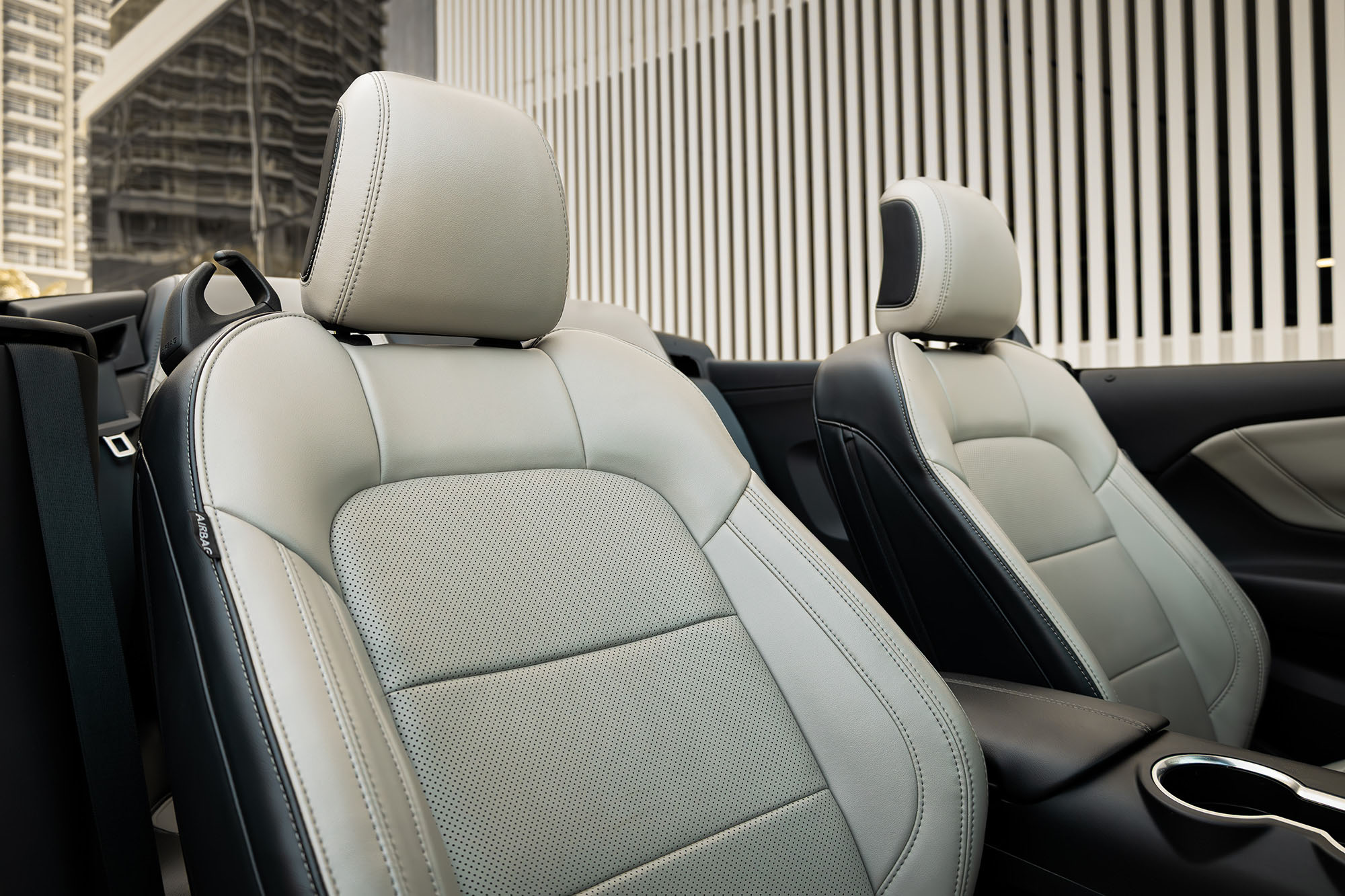 Ford Mustang New Gen Convertible White & Blue