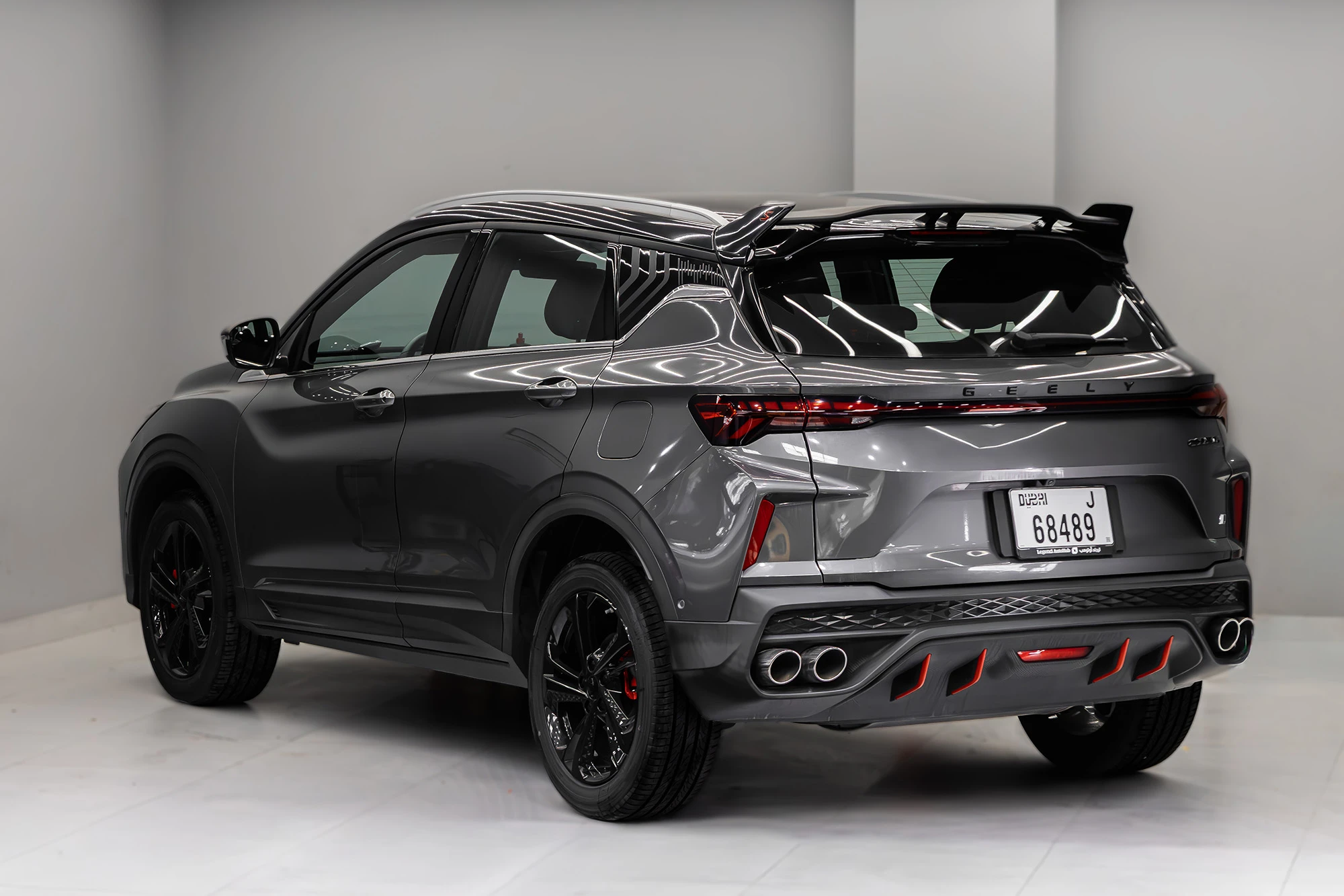 Geely Coolray GF Grigio