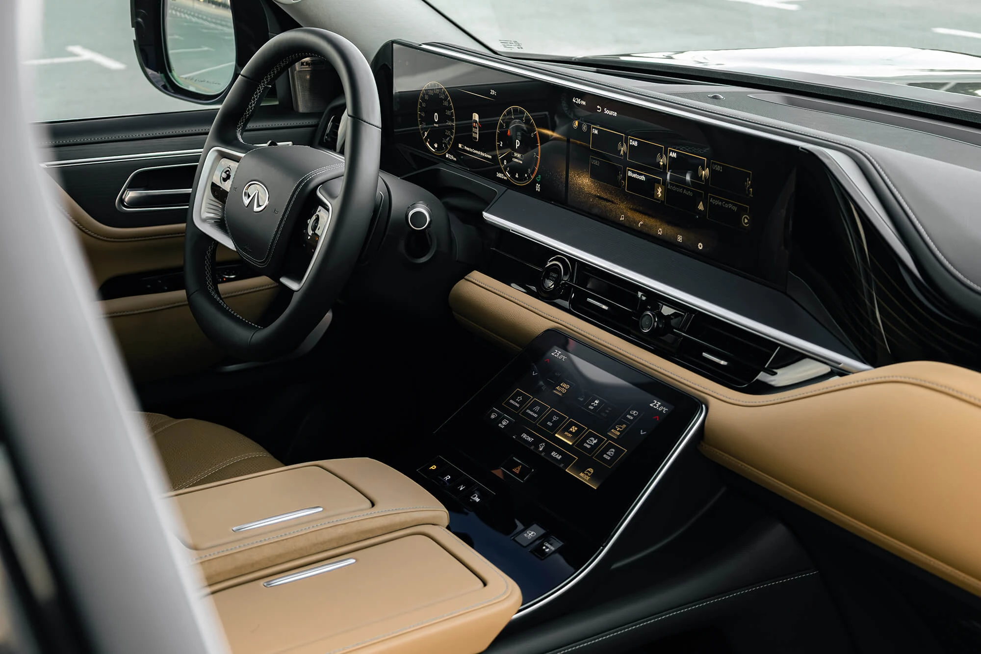 英菲尼迪 QX80 新一代黑色