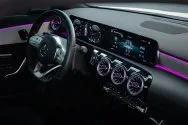 مرسيدس A200 الأبيض مرسيدس A200 الأبيض
