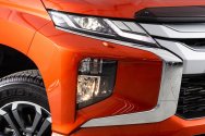 Mitsubishi L200 Orange