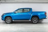 Mitsubishi L200 Blue