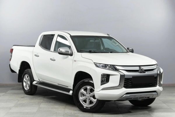 Mitsubishi L200 Blanc