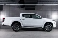 Mitsubishi L200 Белый