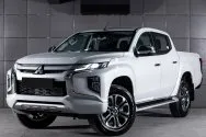 Mitsubishi L200 Белый