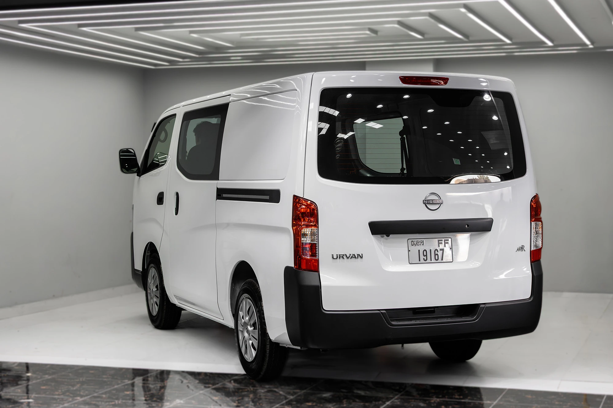 Nissan Urvan Blanco