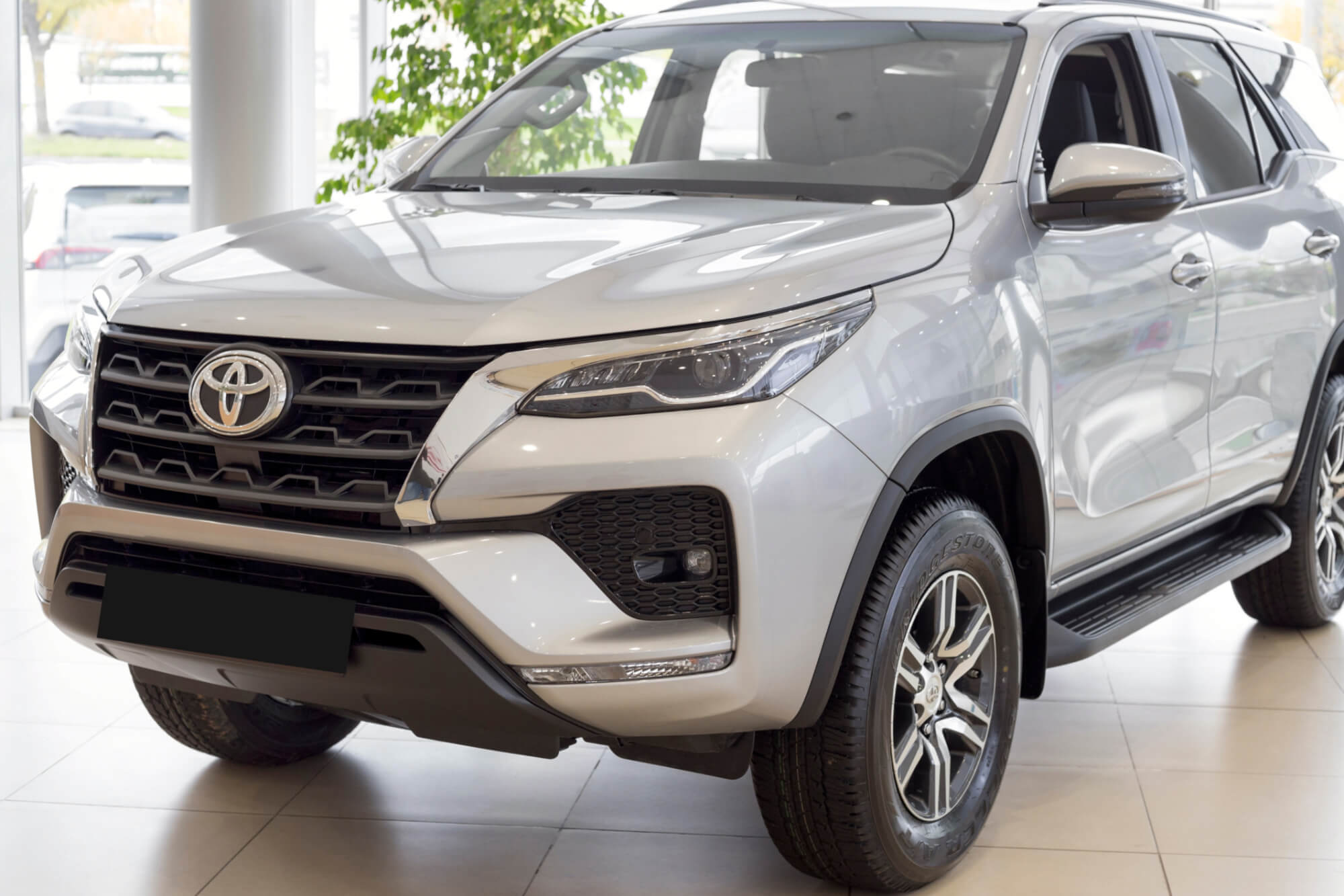 Toyota Fortuner Branco