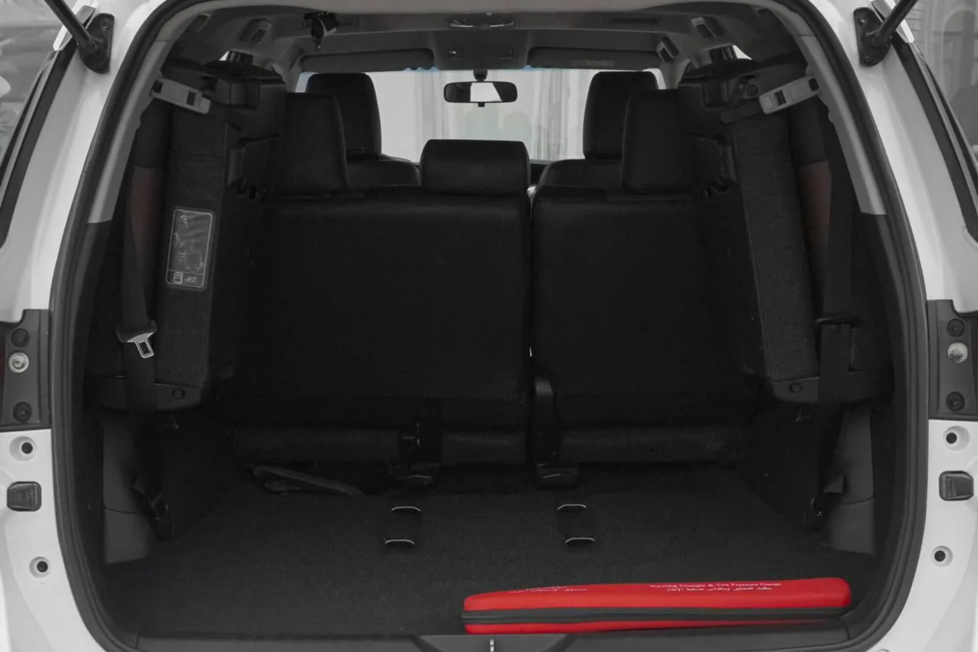 Toyota Fortuner White