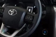 Toyota Fortuner белый
