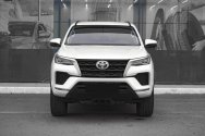 Toyota Fortuner White