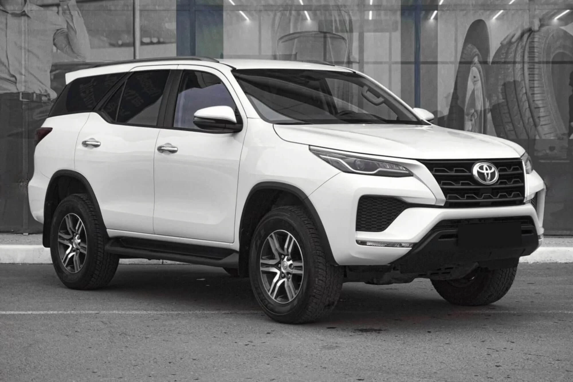Toyota Fortuner Branco
