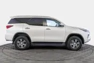 Toyota Fortuner Blanco