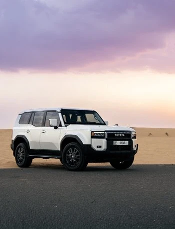 丰田普拉多 250 新一代白色