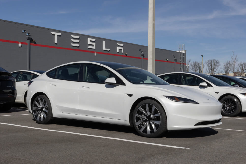 Le novità della Tesla Model 3 rispetto ai modelli precedenti Tesla Model 3 a Dubai