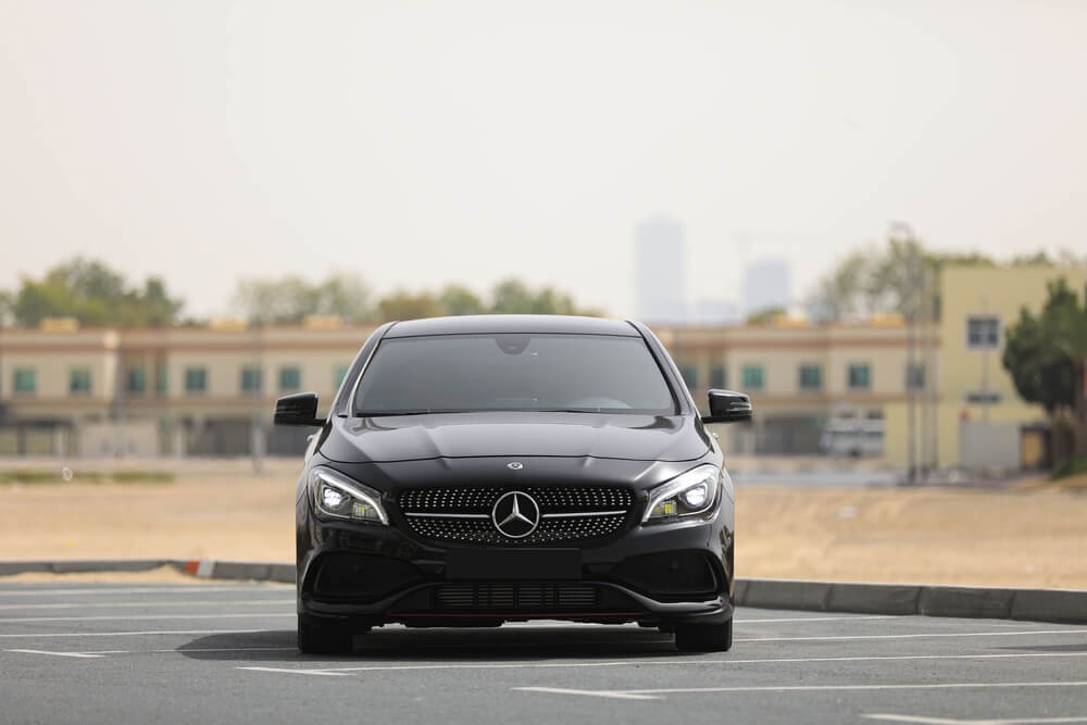 迪拜商务租车与出租车对比