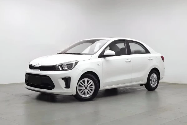 Kia Pegas Bianco