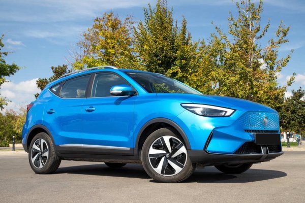 MG ZS Blå