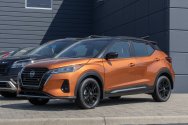 Nissan Kicks Orange