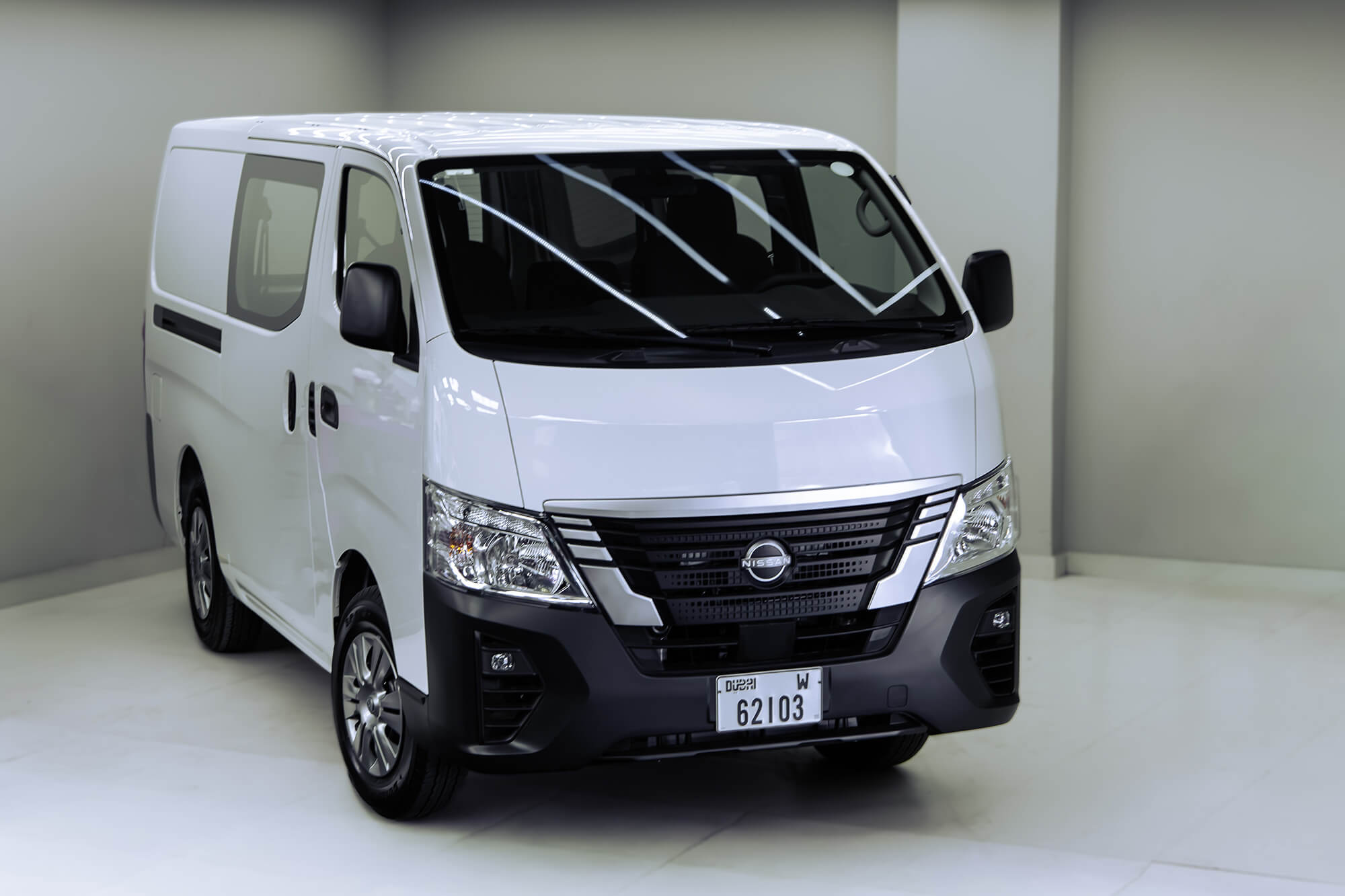 Nissan Urvan White