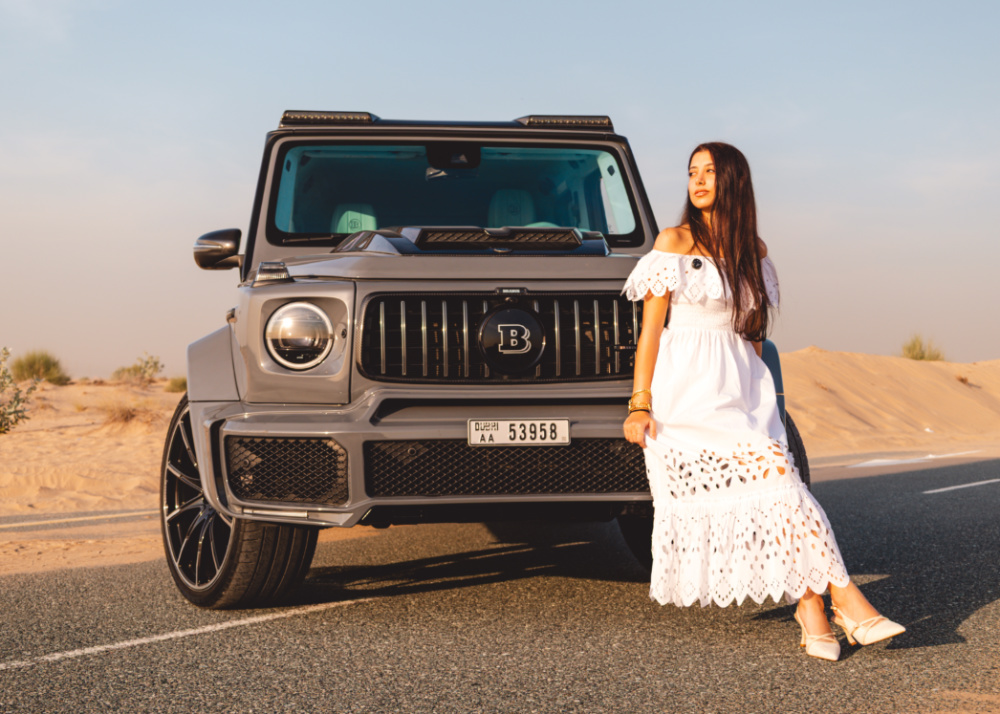 Sessão fotográfica com carro