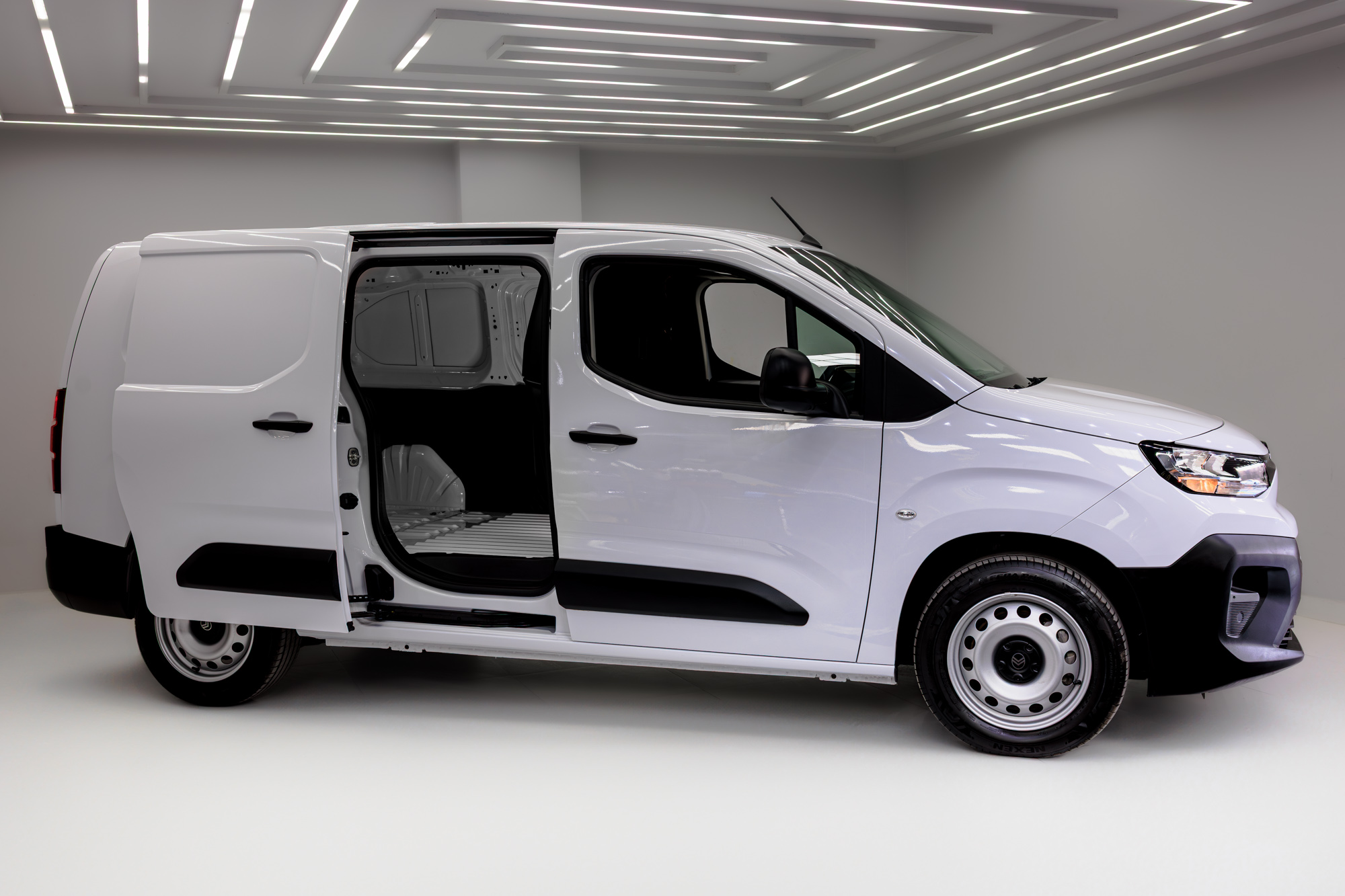 Citroen Berlingo Long Manual White