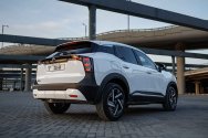 Nissan Kicks White