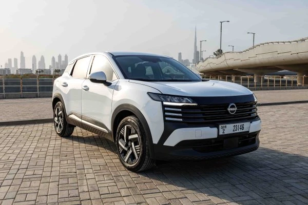 Nissan Kicks White Nissan Kicks White