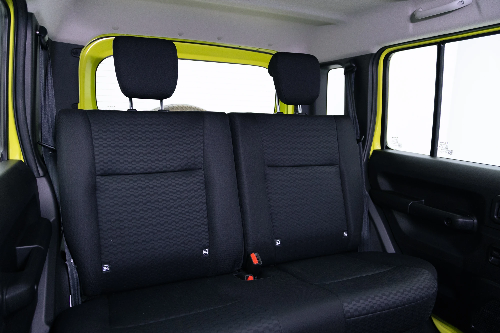 Suzuki Jimny Amarillo Negro