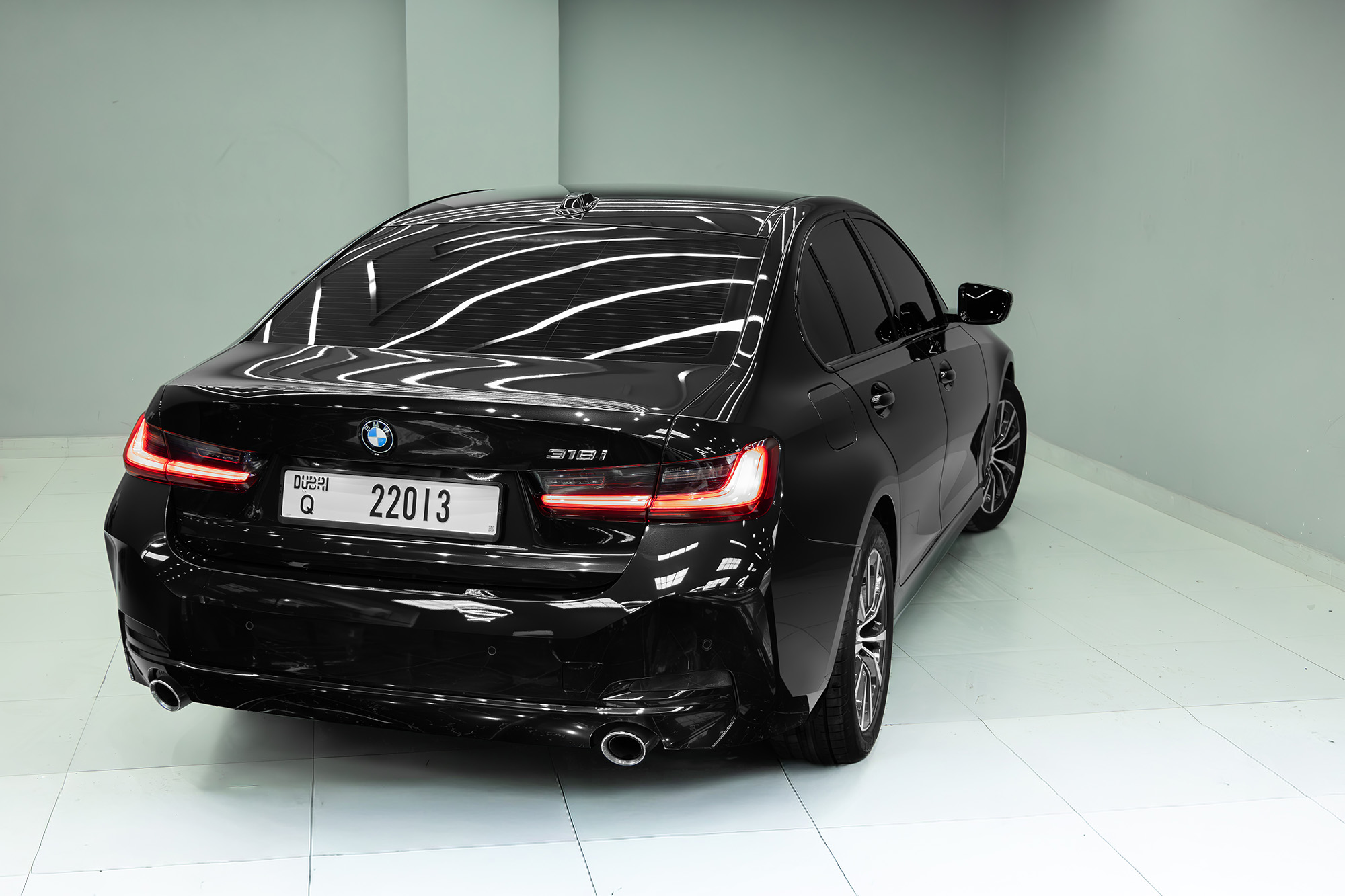 BMW 318i New Gen Black