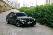 BMW 318i New Gen Black BMW 318i New Gen Black