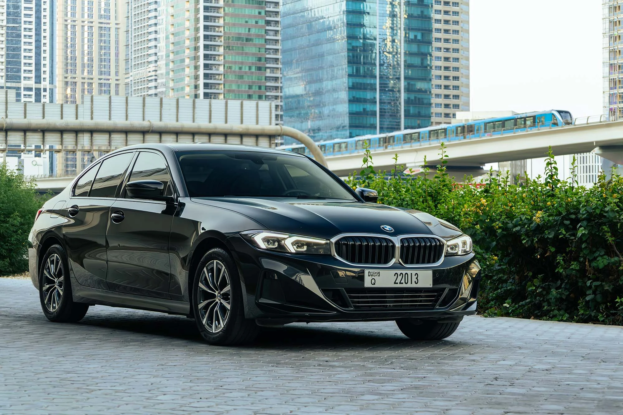 BMW 318i New Gen Black BMW 318i New Gen Black