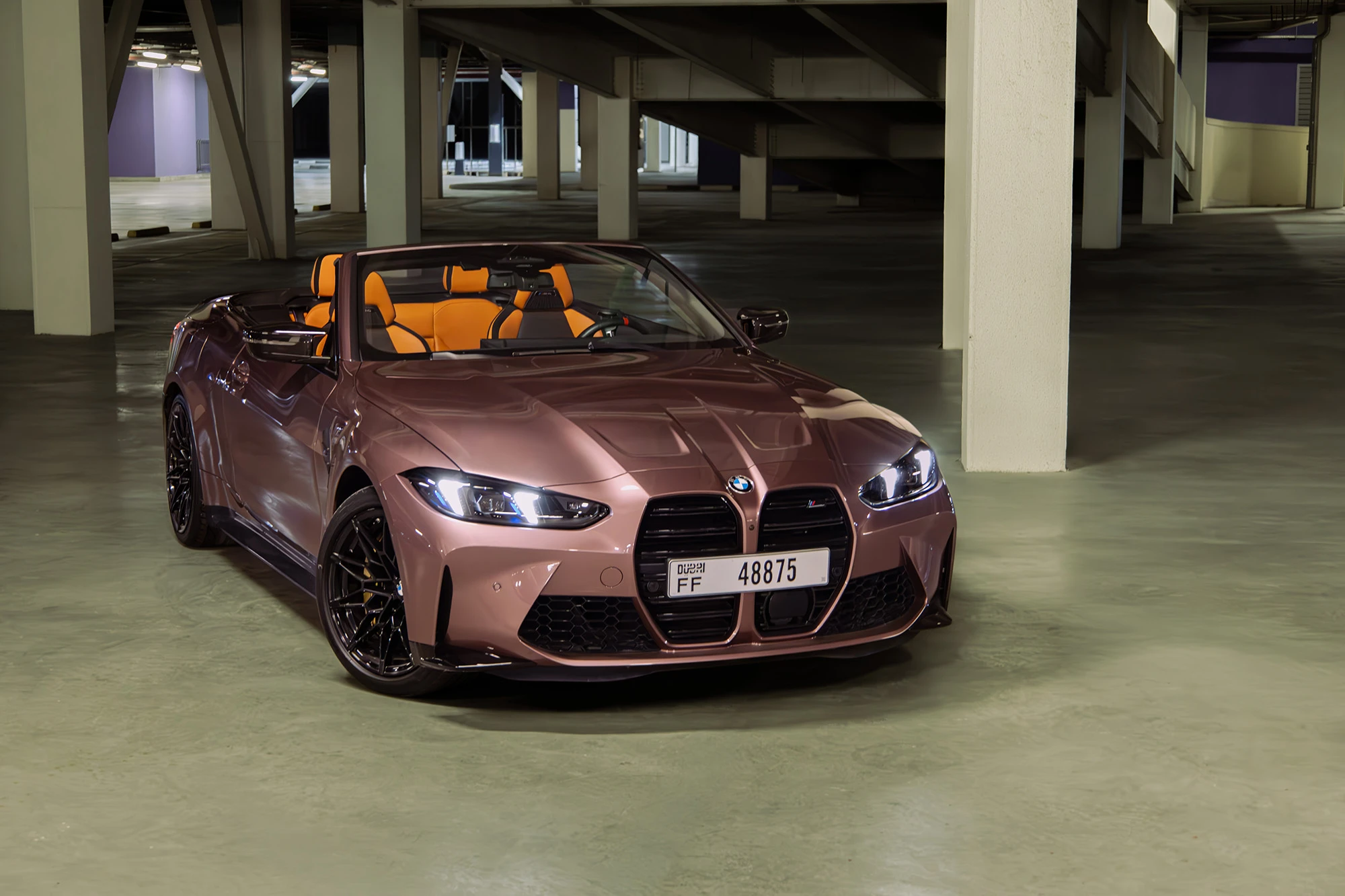 BMW M4 Competition Cabrio Daytona Violet