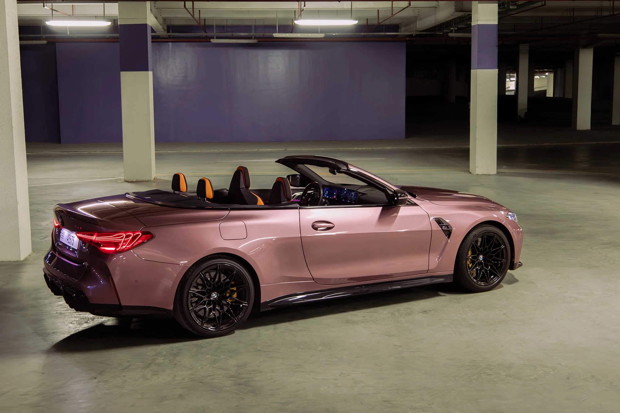 BMW M4 Cabrio Daytona Violet BMW M4 Cabrio Daytona Violet