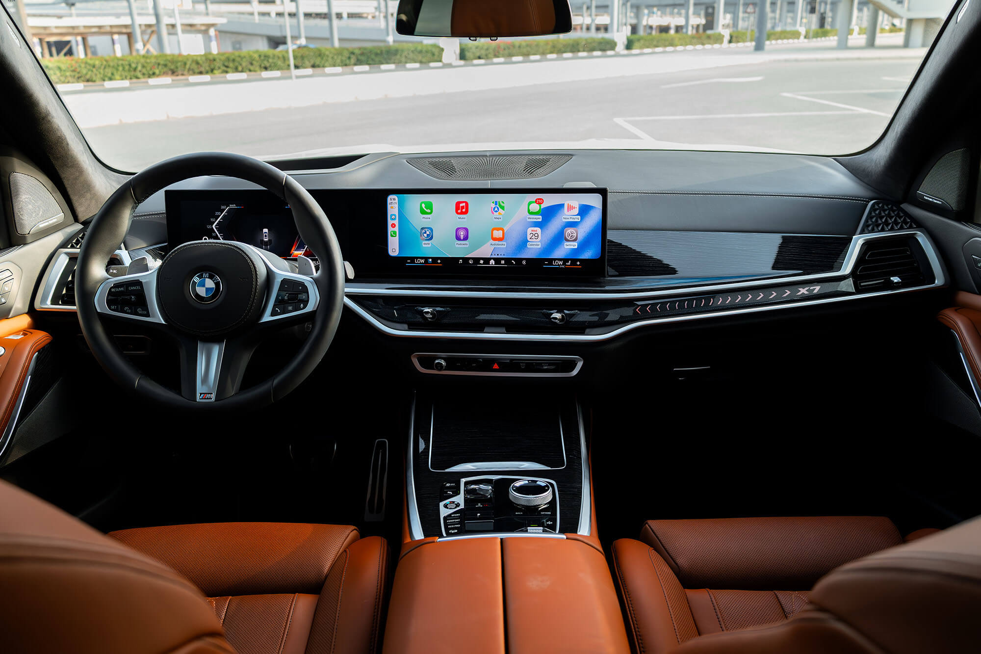 BMW X7 40i New Gen White