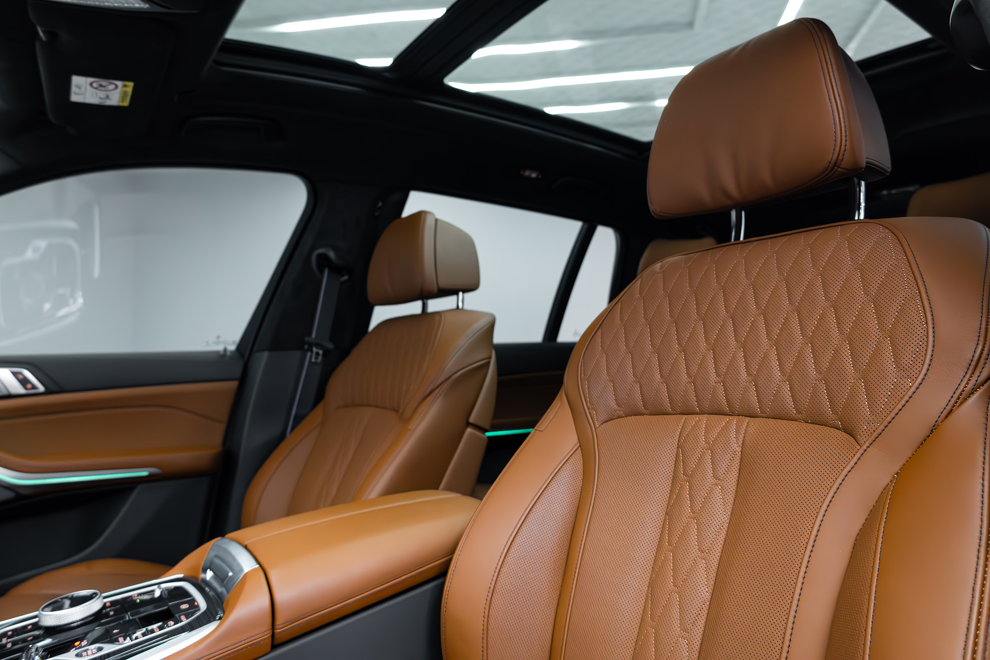 BMW X7 40i New Gen White