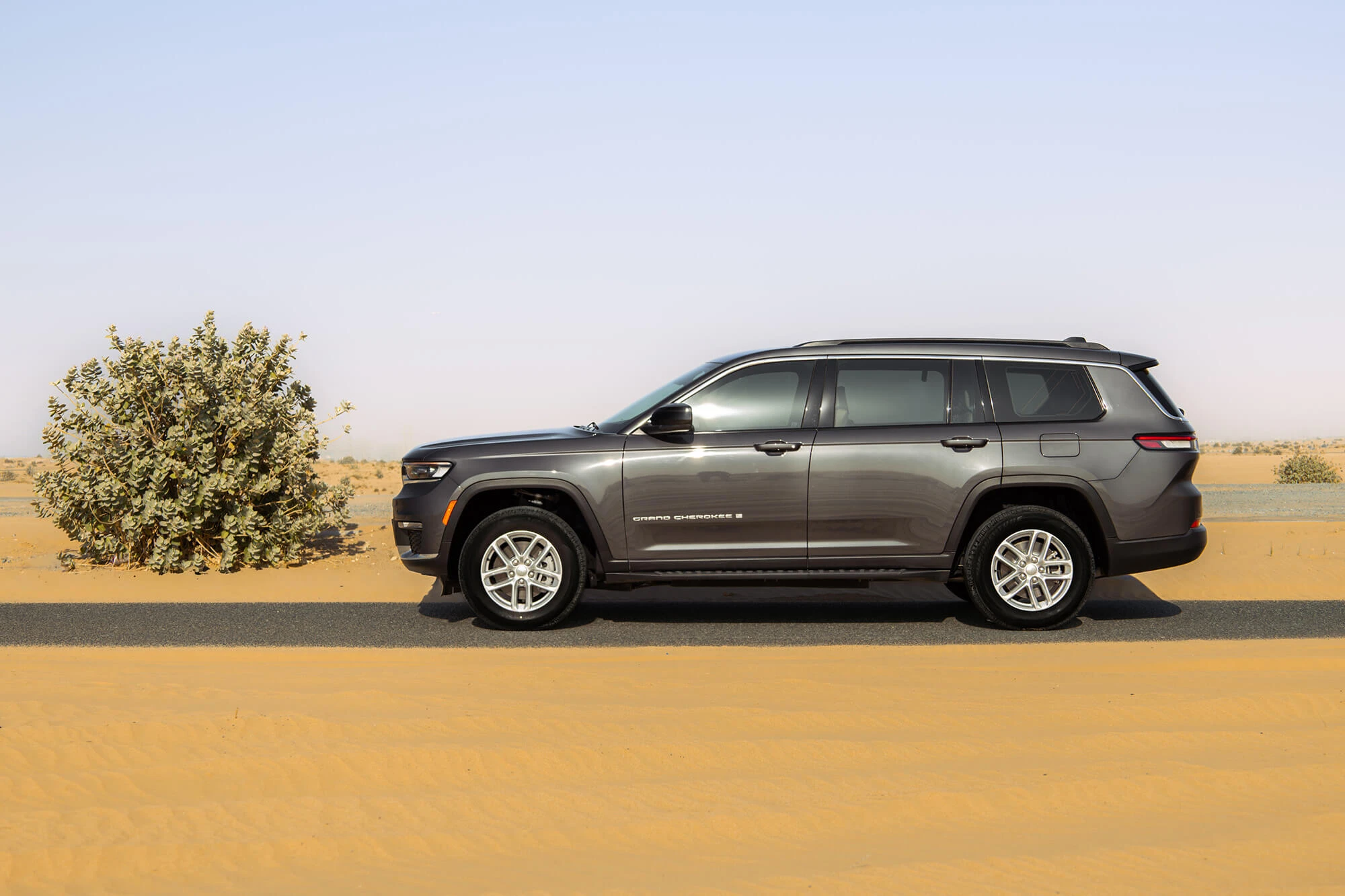 Jeep Grand Cherokee Grey Jeep Grand Cherokee Grey