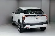 Nissan Kicks White