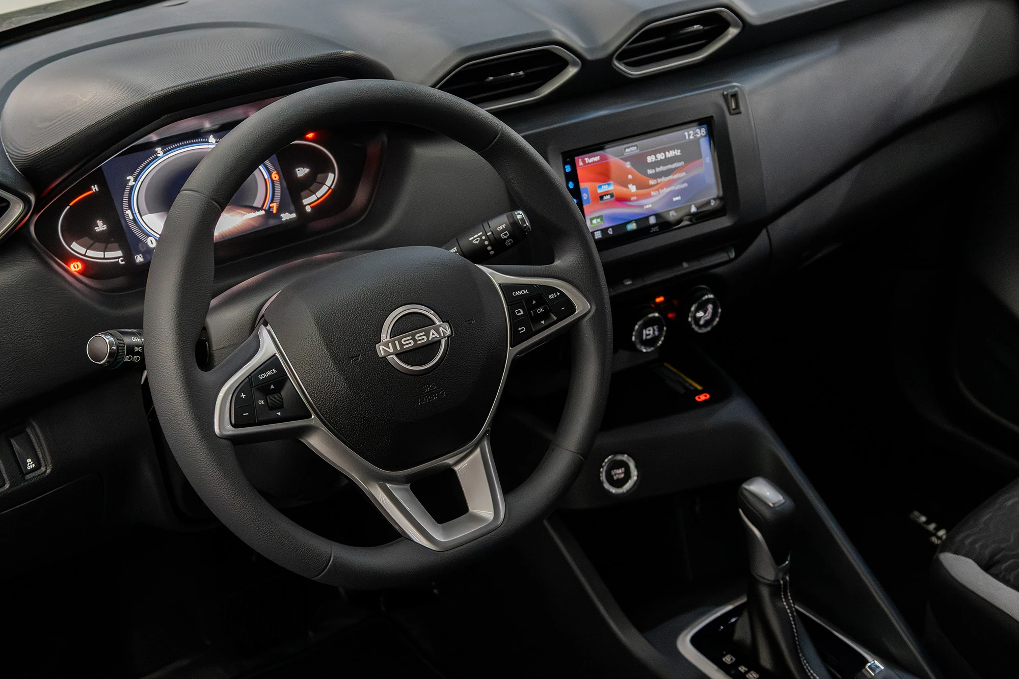 Nissan Magnite Branco