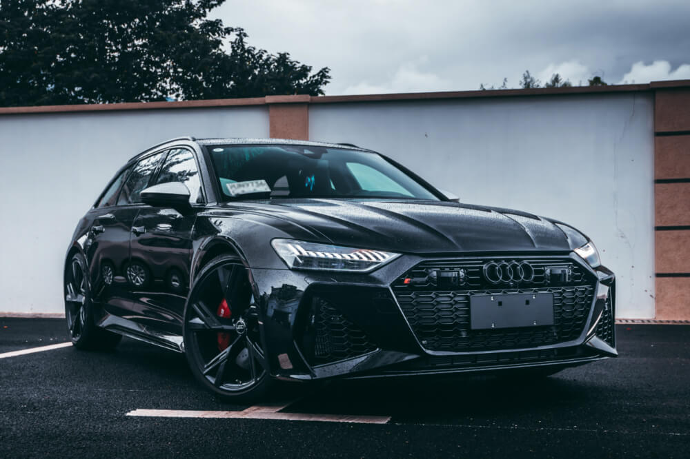 迪拜的 Audi RS 6