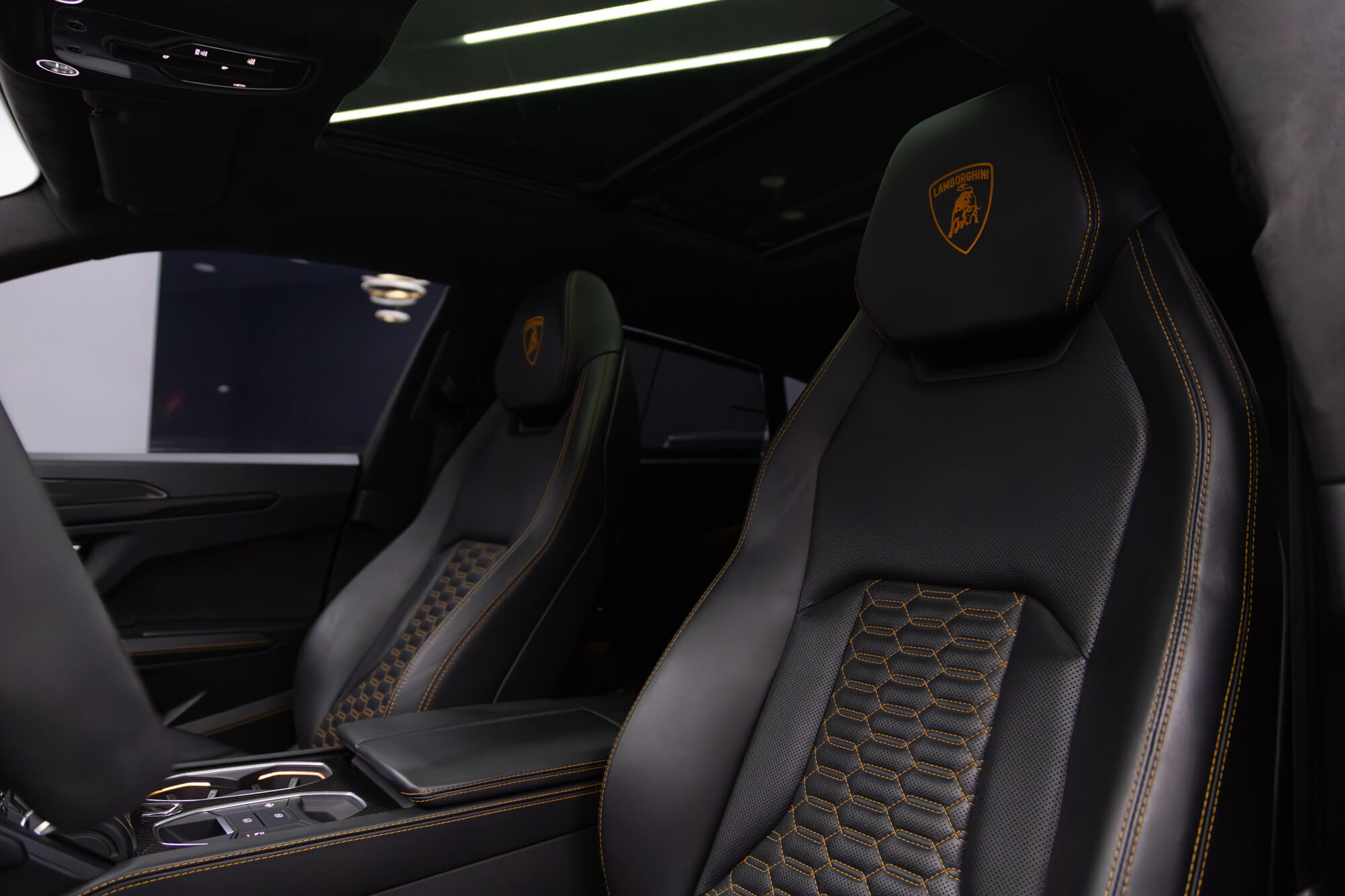 Lamborghini Urus Черный матовый Lamborghini Urus Черный матовый