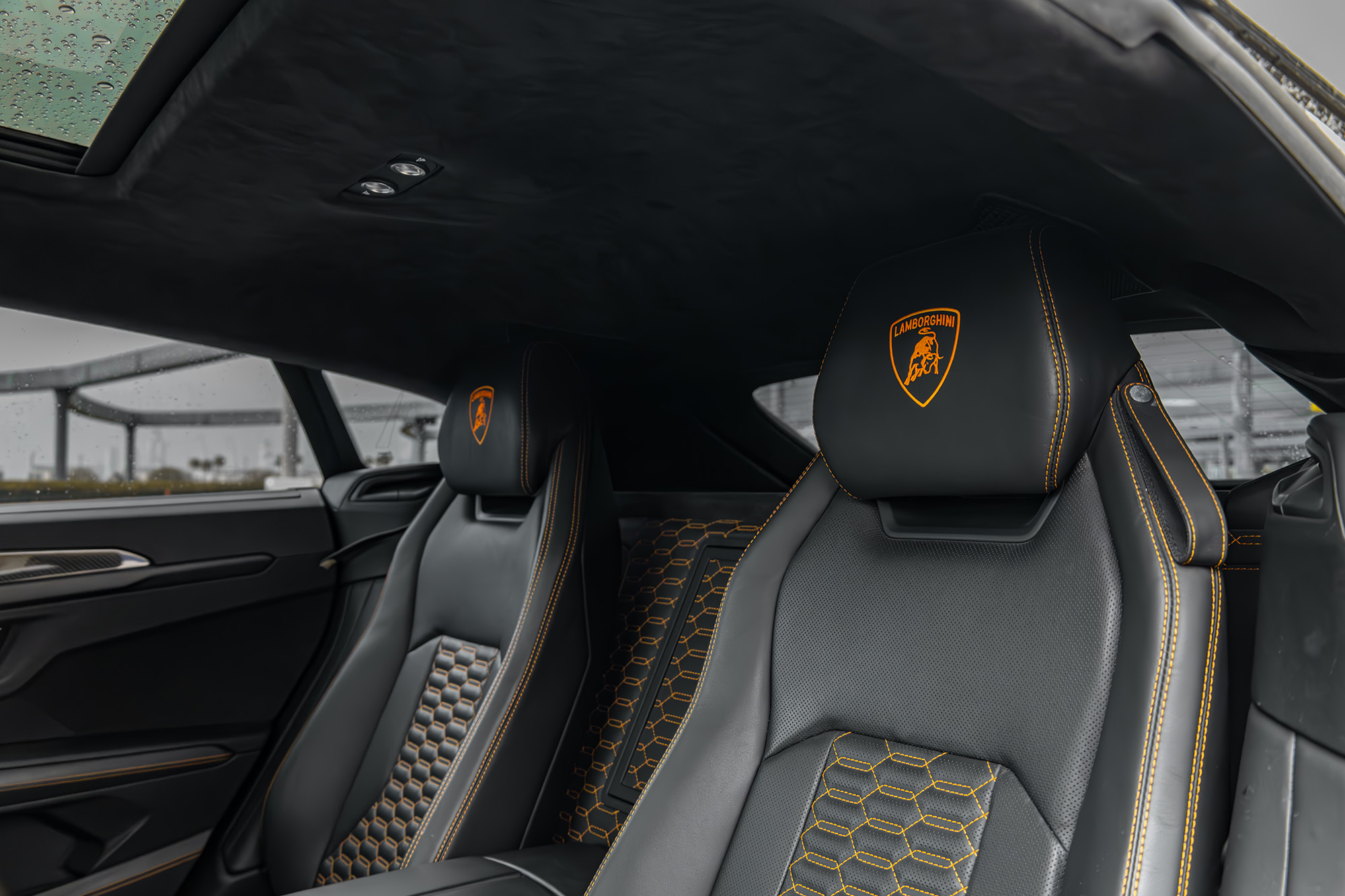Lamborghini Urus Black Matte