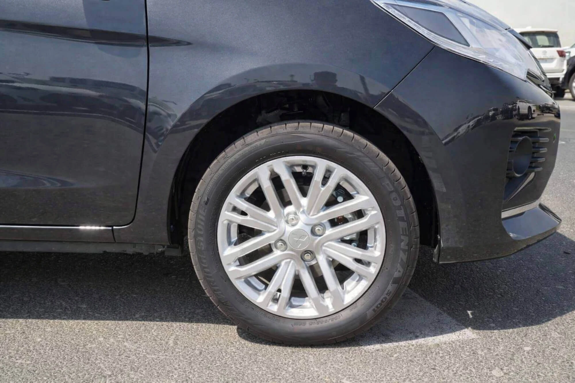Mitsubishi Attrage Grigio Mitsubishi Attrage Grigio