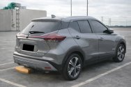 Nissan Kicks Gri