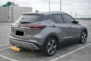 Nissan Kicks Gri