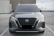 Nissan Kicks Gri