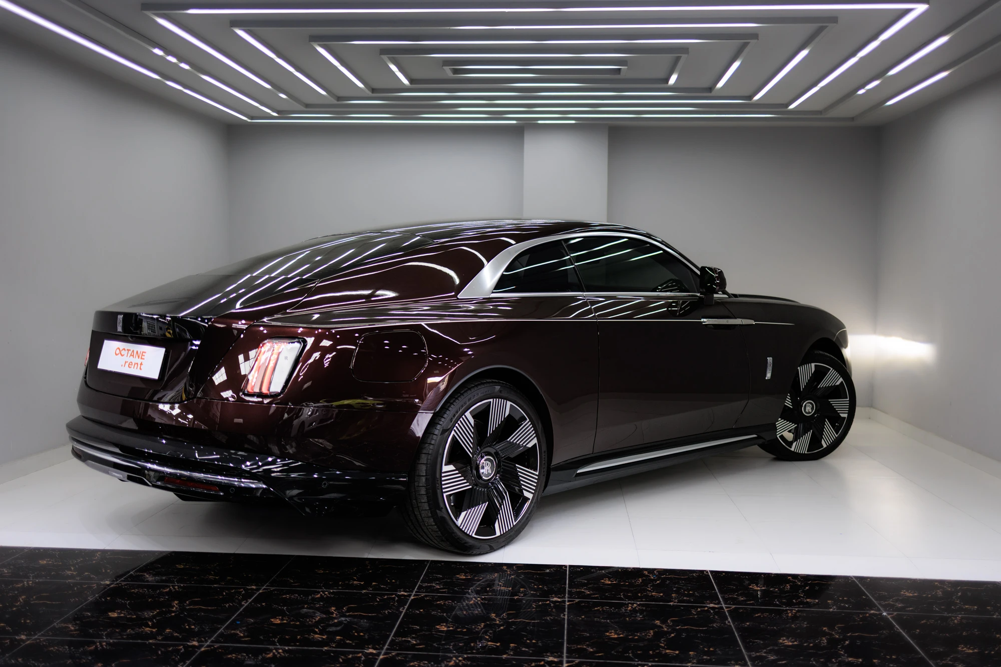 Rolls Royce Spectre Cerisier noir Rolls Royce Spectre Cerisier noir